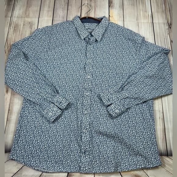 Nick Graham Everywhere Blue and White Paisley Button Down Shirt. Size 18-18.5 - Picture 5 of 8